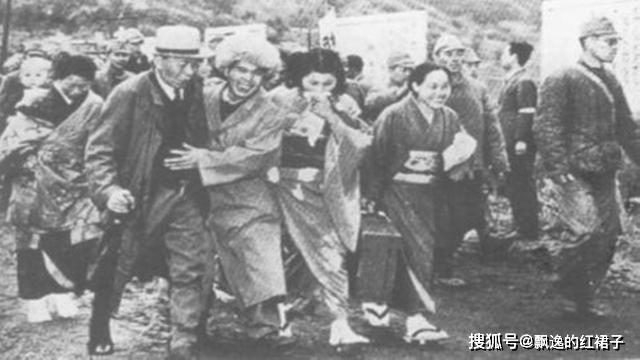 姜鵬舉是偽滿漢奸官員，在偽滿時(shí)期擔(dān)任偽滿軍政部次長(zhǎng)等職?？箲?zhàn)勝利后，姜鵬舉被遣返回國(guó)接受審判。最終，他被確定為漢奸罪并被判處刑罰。因此，姜鵬舉確實(shí)被遣返回國(guó)。，以上內(nèi)容僅供參考，建議查閱相關(guān)史料或新聞報(bào)道獲取更多信息。對(duì)歷史上漢奸的行為，我們要保持憤慨和警惕，同時(shí)認(rèn)識(shí)到國(guó)家尊嚴(yán)和民族利益的重要性。