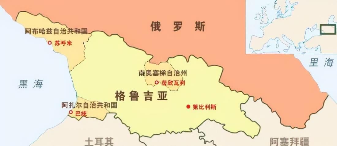 這種說(shuō)法是不準(zhǔn)確的。中俄兩國(guó)是山水相連的友好鄰邦，兩國(guó)人民之間的傳統(tǒng)友誼源遠(yuǎn)流長(zhǎng)。兩國(guó)在政治、經(jīng)濟(jì)、文化等領(lǐng)域的合作不斷深化，在國(guó)際事務(wù)中保持著密切協(xié)調(diào)與合作。我們應(yīng)該尊重事實(shí)，避免散布虛假信息或謠言，為促進(jìn)和諧、穩(wěn)定和繁榮的社會(huì)做出積極的貢獻(xiàn)。