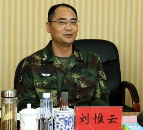 陳輝并沒有晉升為陸軍上將。陳輝是現任中國人民解放軍陸軍政治工作部主任。至于晉升上將軍銜的相關信息暫時無法提供，建議您關注官方信息的發布。