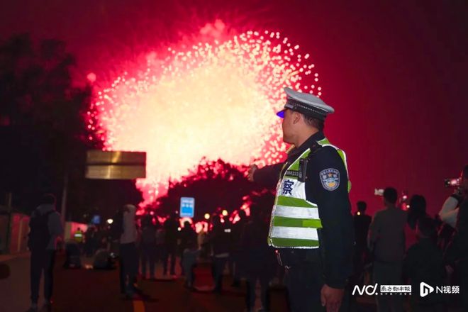 多地對燃放煙花爆竹由禁改限