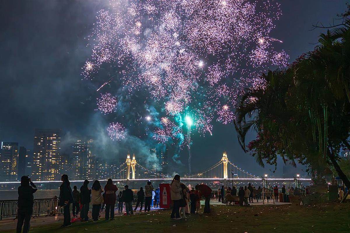 多地春節可放煙花 有的可放25天