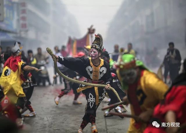 首個(gè)非遺春節(jié)潮汕英歌舞來上分,實(shí)地驗(yàn)證設(shè)計(jì)方案_挑戰(zhàn)款28.47.33