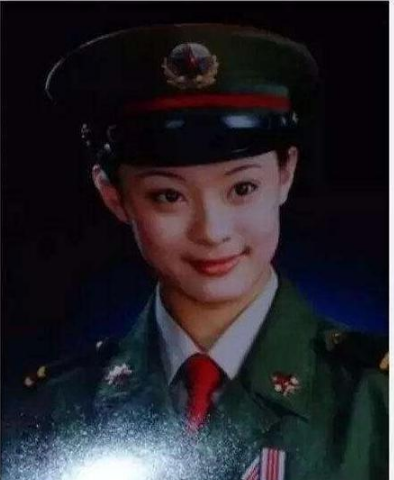 新奧集團干啥的,00后現役女軍人榮立二等功