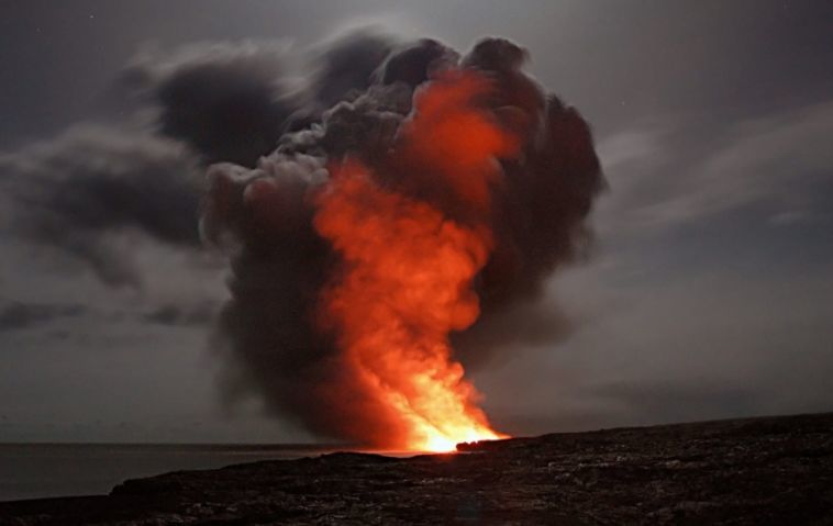 澳門四不像9440888nc,日本火山噴發灰柱高達3400米